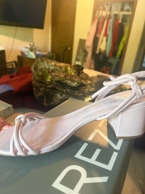 Rezz Lavender Knot-Strap Block Heel Sandal